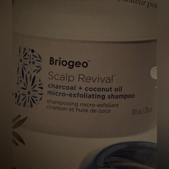 Brand New in Box Briogeo Scalp Savior Set - Picture 4 of 4